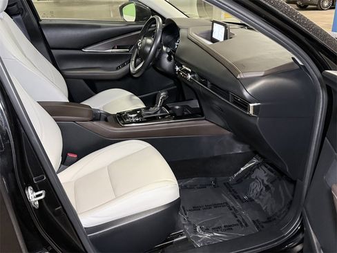 Used 2023 MAZDA CX-30 AWD 2.5 S w/ Premium Package image 8