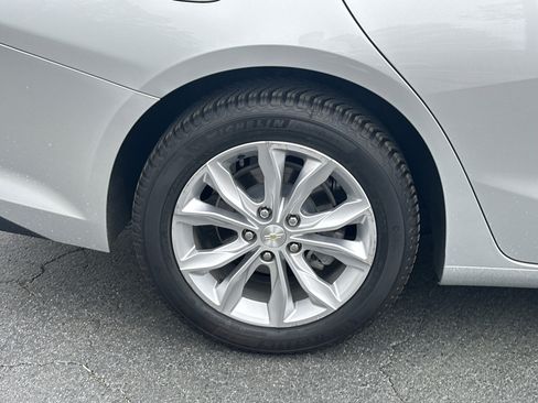 Used 2019 Chevrolet Malibu LT w/ Driver Confidence Package image 17