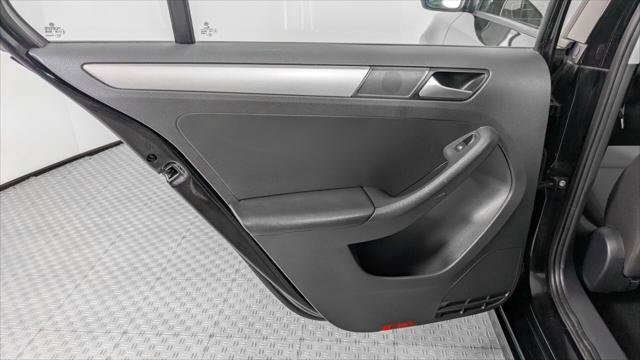 Used 2018 Volkswagen Jetta S FWD image 16