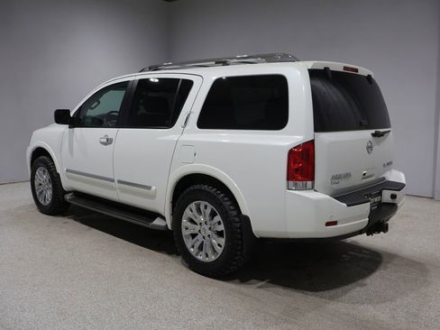 Used 2015 Nissan Armada Platinum w/ 2nd Row Captain Seat Package AWD/4WD image 4