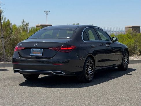 Used 2022 Mercedes-Benz C 300 Sedan image 8