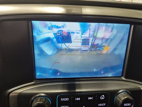 Used 2018 Chevrolet Silverado 1500 LT w/ All Star Edition image 20