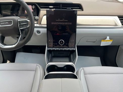 New 2026 GMC Terrain Denali AWD/4WD image 9
