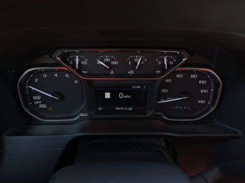 Used 2019 GMC Sierra 1500 SLT w/ SLT Premium Plus Package image 2