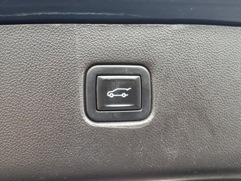 Used 2023 Chevrolet Blazer LT w/ Convenience Package image 21