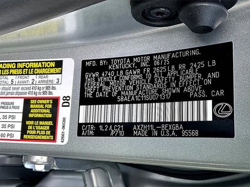 New 2025 Lexus ES 300h w/ Luxury Package image 13