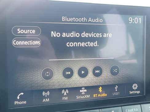 Used 2024 Nissan Rogue S FWD image 13