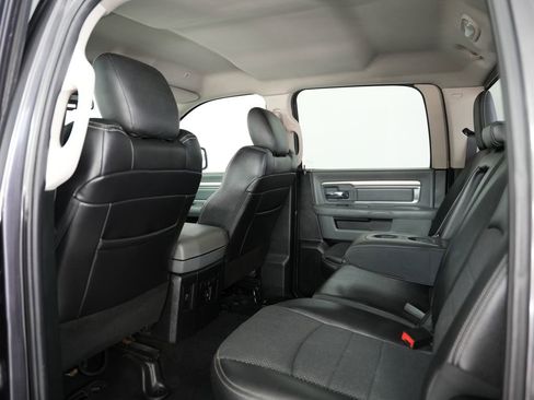 Used 2018 RAM 1500 Lone Star AWD/4WD image 34