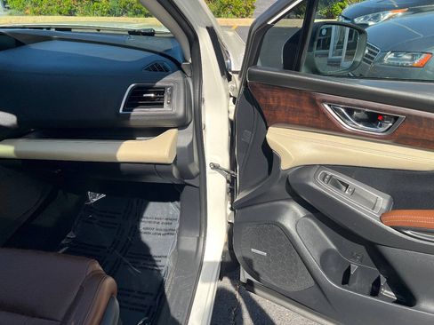 Used 2019 Subaru Ascent Touring AWD/4WD image 34