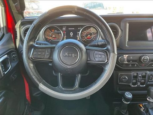 Used 2021 Jeep Wrangler Unlimited Sport AWD/4WD image 5