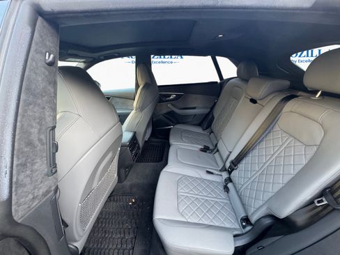 Used 2021 Audi SQ8 Premium Plus w/ Luxury Package AWD/4WD image 10