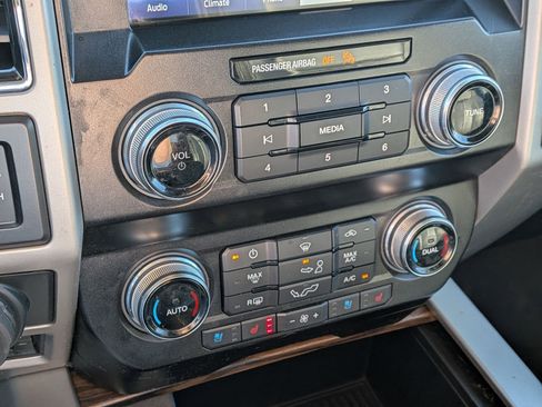 Used 2020 Ford F150 Lariat w/ Equipment Group 502A Luxury image 25