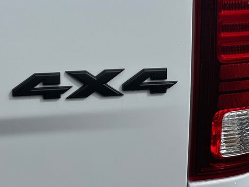 Used 2019 RAM 1500 Classic Warlock w/ Luxury Group image 23