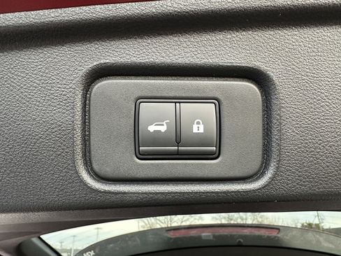 New 2026 Nissan Pathfinder Platinum image 40