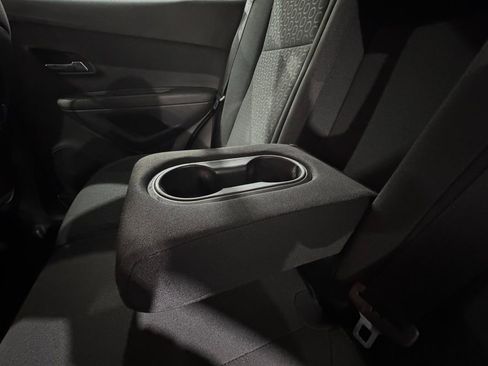 Used 2016 Chevrolet Trax LS image 27