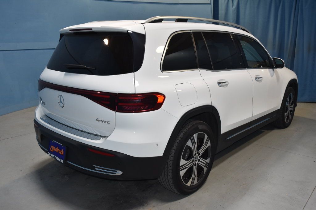 Used 2024 Mercedes-Benz EQB 300 4MATIC image 27
