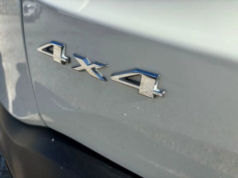 Used 2021 Jeep Renegade Latitude image 51