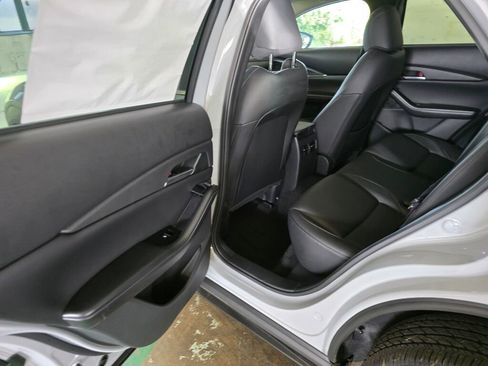 New 2025 MAZDA CX-30 AWD 2.5 S w/ Preferred Package image 23