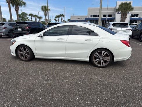 Used 2018 Mercedes-Benz CLA 250 image 4