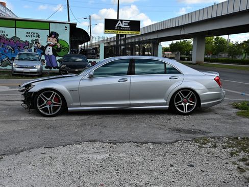 Used 2008 Mercedes-Benz S 63 AMG image 6