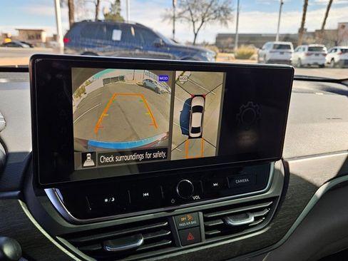 Used 2023 Nissan Altima 2.5 SL image 13