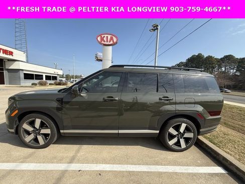 Used 2024 Hyundai Santa Fe Limited image 8