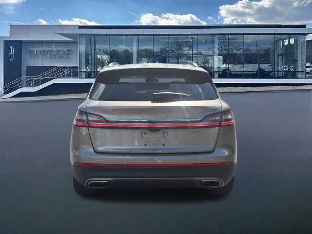 Used 2020 Lincoln Nautilus Reserve w/ Equipment Group 201A FWD image 7