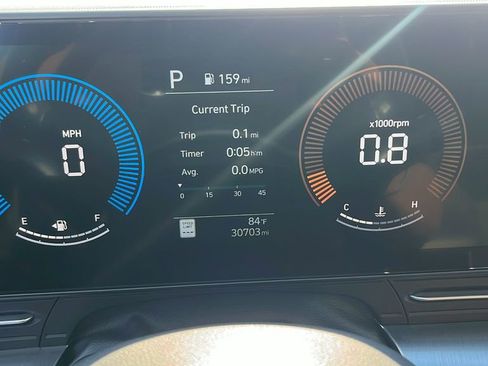 Used 2025 Hyundai Kona SEL image 27