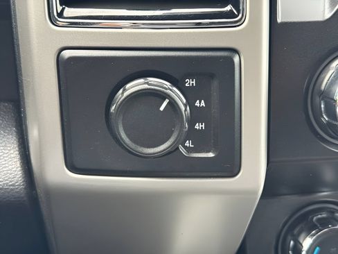Used 2020 Ford F150 Lariat AWD/4WD image 13