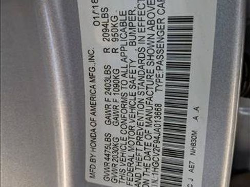 Used 2018 Honda Accord Touring image 16