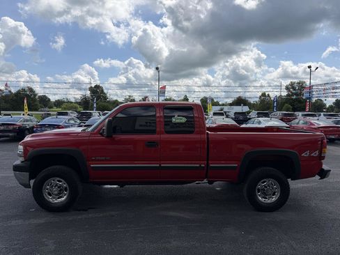 Used 2002 Chevrolet Silverado 2500 LS w/ Electrical Convenience Pkg AWD/4WD image 8