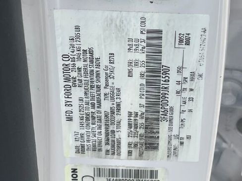 Used 2018 Ford Fusion Titanium image 36