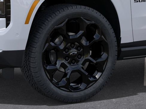 New 2026 Chevrolet Suburban High Country AWD/4WD image 9
