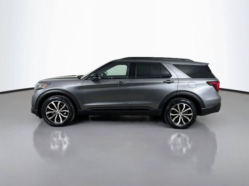 Used 2025 Ford Explorer ST-Line AWD/4WD image 9