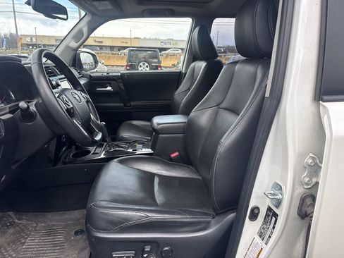 Used 2019 Toyota 4Runner Limited image 12