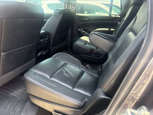 Used 2017 GMC Yukon SLT w/ Open Road Package RWD image 6