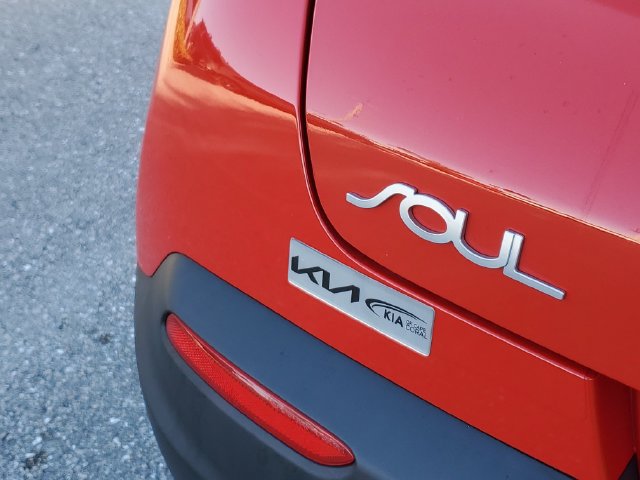 Certified 2022 Kia Soul EX FWD image 8
