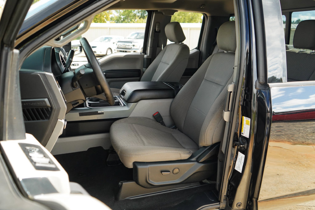 Used 2020 Ford F250 XLT w/ XLT Value Package AWD/4WD image 7