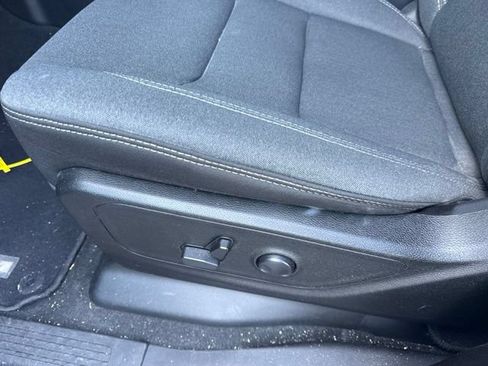 Used 2024 RAM 1500 Big Horn AWD/4WD image 2