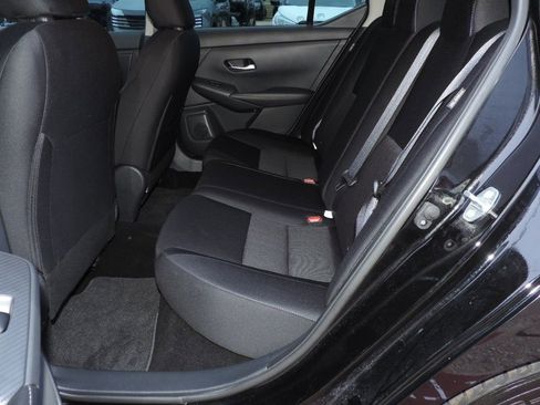 Used 2023 Nissan Sentra SV w/ Trunk Package image 20