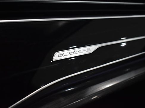 Used 2022 Audi Q7 3.0T Premium w/ Convenience Package image 26