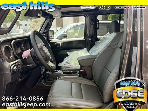 New 2026 Jeep Gladiator Mojave AWD/4WD image 5
