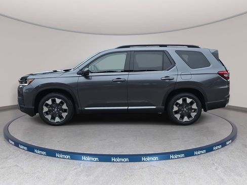 New 2026 Honda Pilot Touring image 8