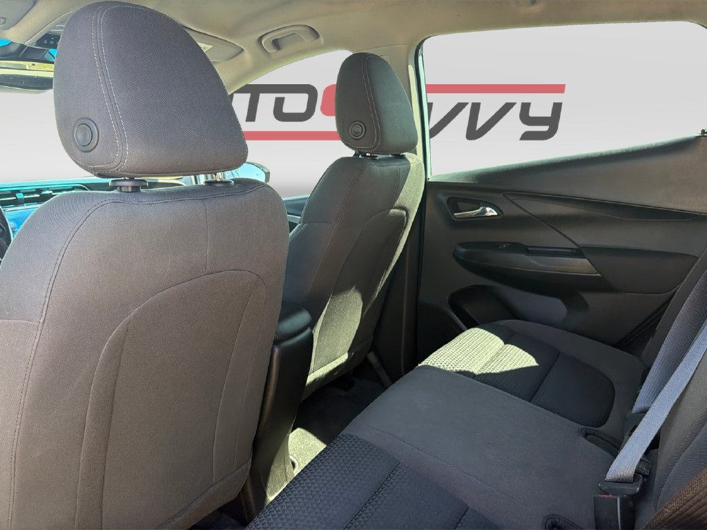 Used 2022 Chevrolet Bolt LT FWD image 16