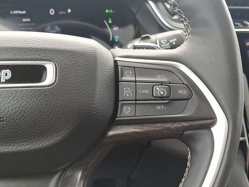Used 2024 Jeep Grand Cherokee Limited 4xe AWD/4WD image 22