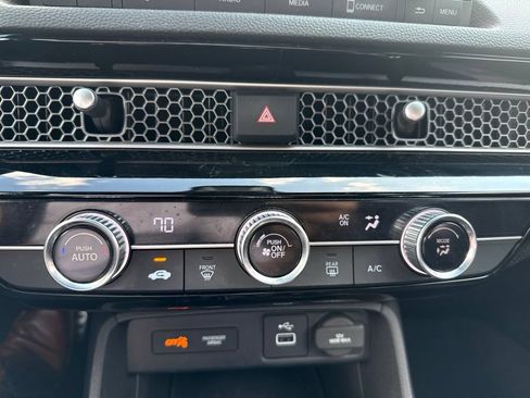Used 2022 Honda Civic Sport image 28