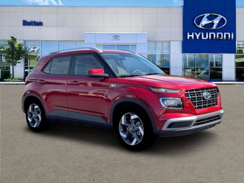 New 2026 Hyundai Venue SEL FWD image 10