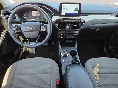 Used 2022 Ford Escape SE w/ SE Sport Appearance Package image 11