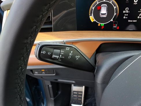 New 2026 Volkswagen Tiguan SEL R-Line image 19