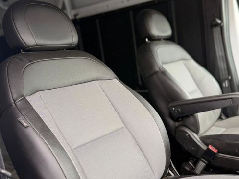 Used 2023 RAM ProMaster 2500 FWD image 15